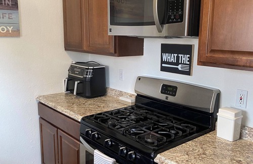 Northeast Anchorage Condo | Sunny condo with a view!