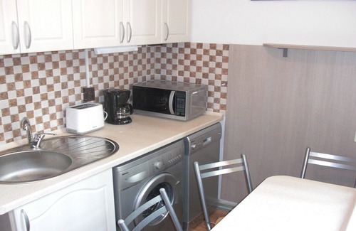 Centrs Apartment | Sunny Esplanade by the Old Town