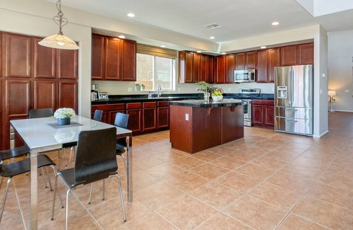 Laveen Village House | SUNNY HAVEN modern luxury VIEW home GATED, heated POOL, SPA, gas BBQ / firepit