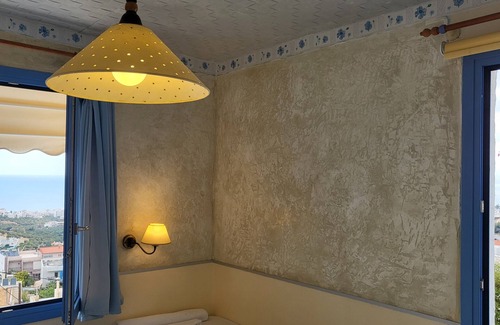 Piskopiano Apartment | Sunny hideaway in Chersonisos