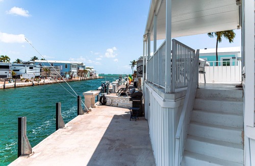 Cudjoe Key House | Sunny Hideaway - Venture Out Unit 276