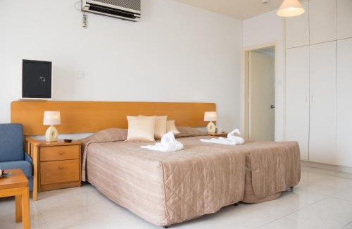 Chlorakas Apartment | Sunny Hill Hotel Apartments