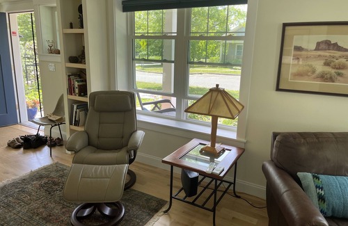 Northampton House | Sunny Home near Smith College, best neighborhood