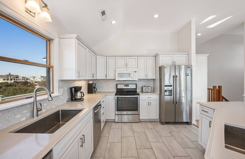 Whalehead Beach House | Sunny home w/private heated pool, hot tub & rec room - close to beach access