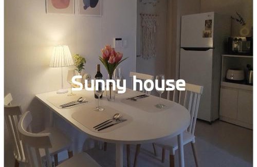 Hoegi-dong Bed & Breakfast | Sunny House