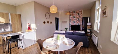 Sin-le-Noble Apartment | Sunny - Hypercentre - Fibre