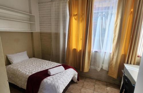 Sunnyside Hostel | Sunny Lodge