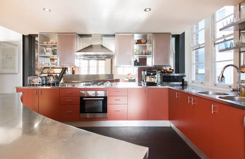 Potts Point Apartment | Sunny Loft Lookout with Iconic Sydney Views