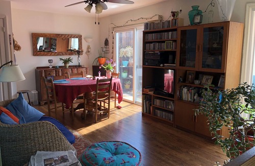 Wheaton-Glenmont House | Sunny Peaceful Suburban Washington DC Escape