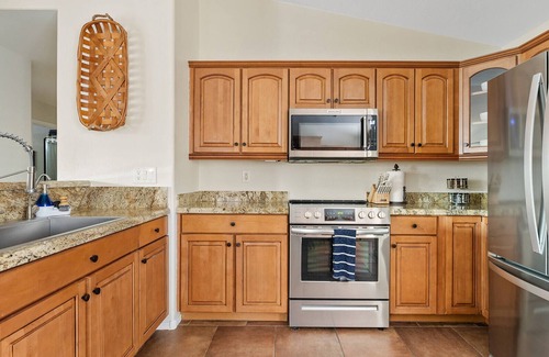 Villages At Queen Creek House | Sunny Poolside Golf Haven 4-Bed 2-Bath Heated Pool
