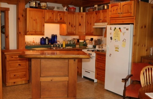 Minden Bed & Breakfast | Sunny Rock B&B Haliburton