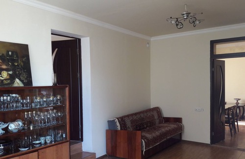 Yerevan House | Sunny rooms in good area