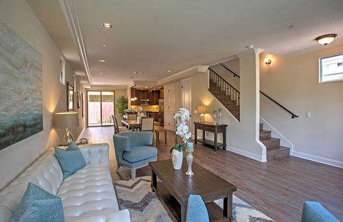 Crown Point House | Sunny San Diego Escape < 2 Miles to Pacific Beach!