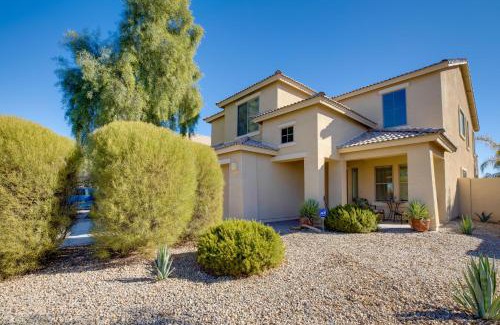 San Tan Valley House | Sunny San Tan Valley Home with Grill on Golf Course!