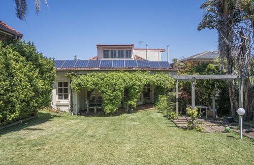 Sydney Apartment | Sunny self contained LOFT near Bondi Beach -AC-Aspect