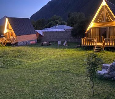 Gergeti Ski Chalet | Sunny Side Cottage