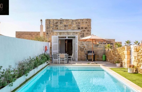 San Lawrenz Other | Sunny side spacious Villa with private Pool & WIFI