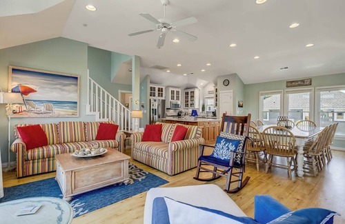 Ocean Sands House | Sunny Side Up | 930 ft to the beach | Private Pool, Hot Tub, and Community Pool