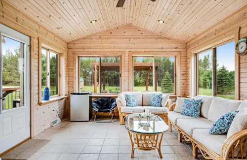 New Lisbon House | Sunny Side
