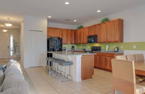 Kissimmee House | Sunny Stay in Orlando☀️6BR Home with Private Pool!