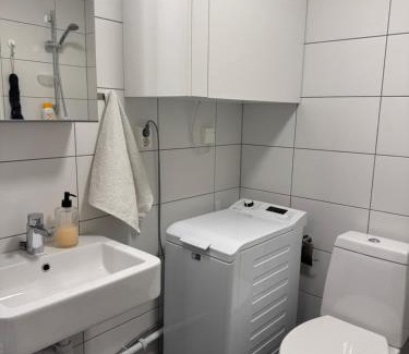 Spanga - Tensta House | Sunny stay in top floor room