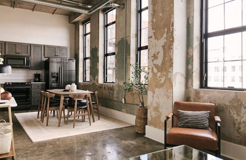 Old City Apartment | Sunny Sterchi Loft w/view