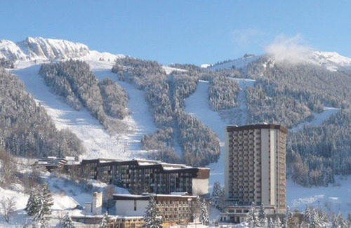 Villard-de-Lans Apartment | Sunny Studio at the Foot of the Slopes with Balcony