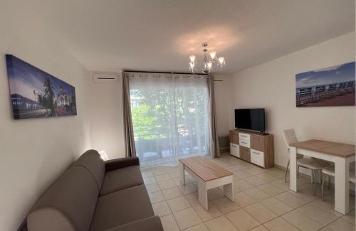 Riquier Apartment | Sunny studio with Terrace