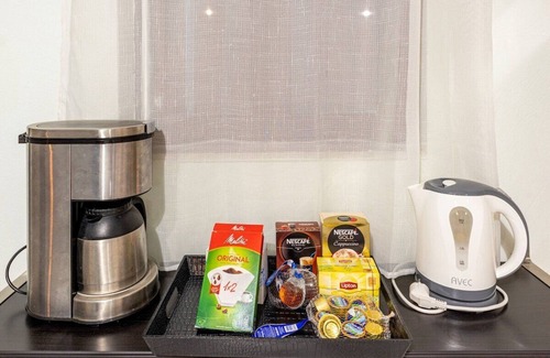 Pylos-Nestoras Apartment | Sunny Summer Retreat - Perfect Location & BBQ