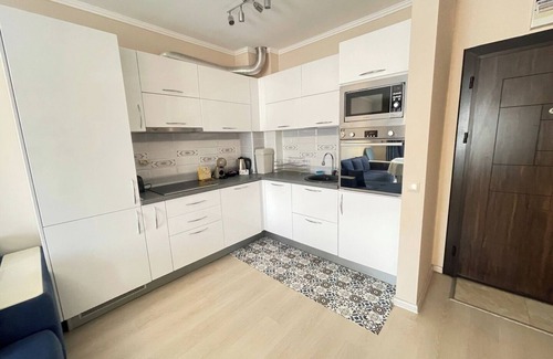 Primorski Apartment | Sunny Varvara Apartment