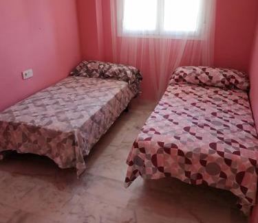 Sevilla Este Apartment | Sunny view Apartment with Five Beds check out 2 pm
