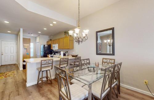East Mesa Apartment | Sunny Villa