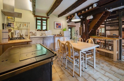 Brandonnet Villa | Sunny Watermill with Heated Pool