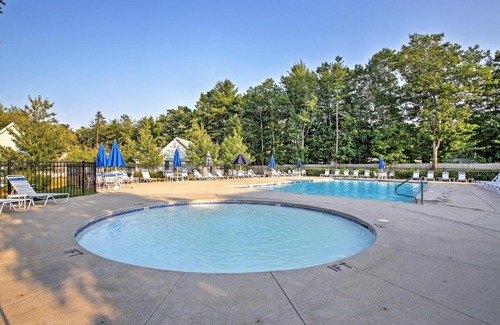 Summer Village House | Sunny Wells Cottage - 1 Mi to Moody Beach!