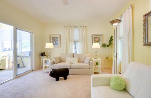 Summer Village House | Sunny Wells Cottage - 1 Mi to Moody Beach!
