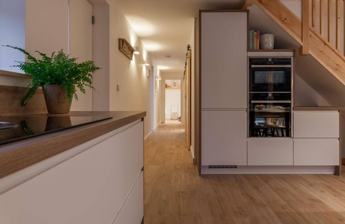 Shaldon House | Sunnybrook - Carbon Neutral eco House Near Beach