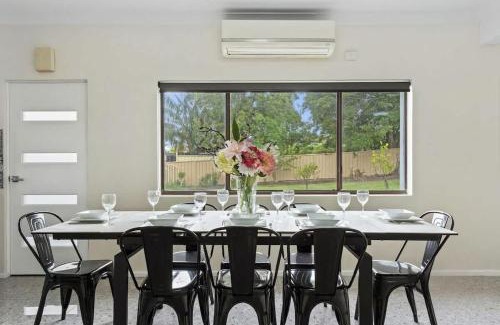 Ulladulla House | SunnyDaze in the Heart of Ulladulla