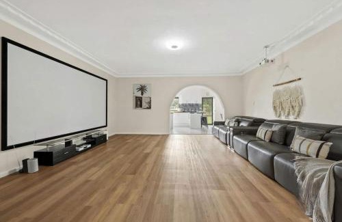 Ulladulla House | SunnyDaze in the Heart of Ulladulla