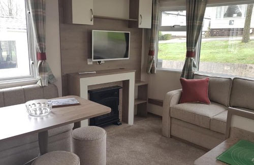 Saundersfoot House | Sunnyglen Holiday Park