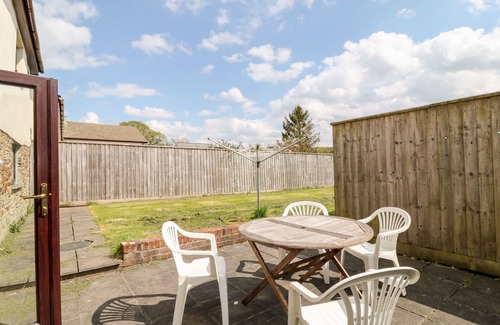 Beaworthy Cottage | SUNNYMEAD COTTAGE, pet friendly, with a garden in Ashwater