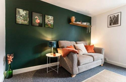 Easton Apartment | Sunnyside 2 - Contractor Long Stays by ShortStayUK