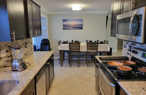 Lauderhill House | SunnySide Getaway <15mins from beach/Dtown/airport