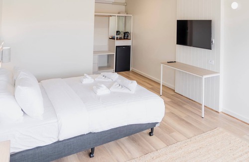 Port Broughton Hotel | Sunnyside Motel