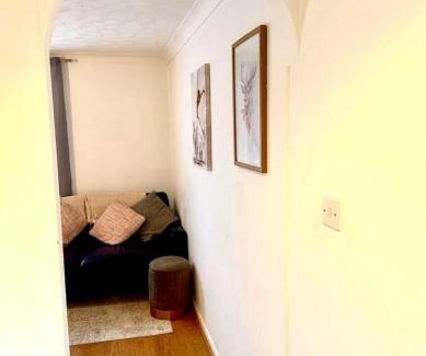 Portsmouth Apartment | Sunnyside retreat, free parking and hassle free entry