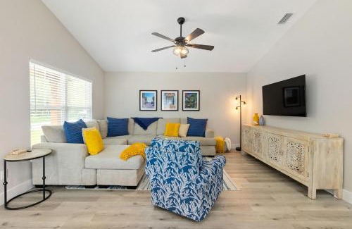 St. Augustine House | SunRay Cottage - Minutes to Downtown & Beaches