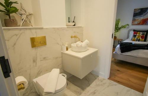 Eastbourne City Centre Apartment | SUNRISE 1 Bedroom Apartment in Central Eastbourne