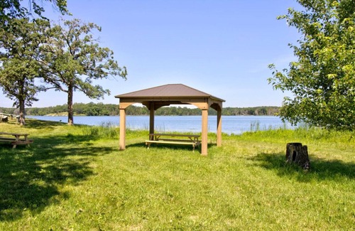 Clitherall House | Sunrise at Spitzer Lake| Campfire under the Stars! | Legacy Lakeside Resort