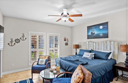 Safe Harbor House | Sunrise Beach Villa