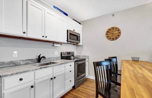 Sunday River Area Condo | Sunrise C-105 | 1 Bed, 1 Bath