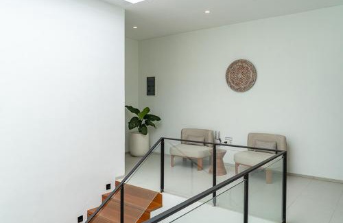Bandung Villa | Sunrise City View Villa 9 bedrooms with a private heated swimming pool